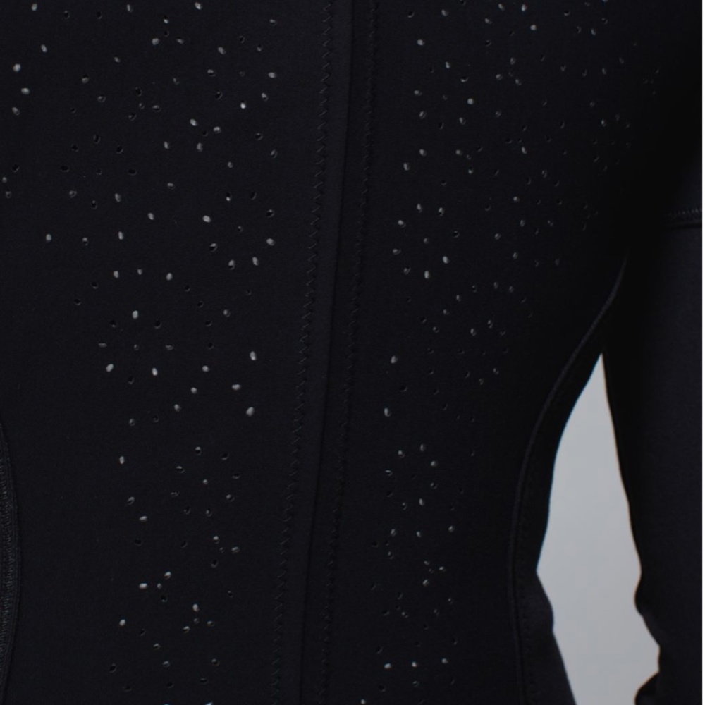 Lululemon Forme Jacket - Picture 10 of 14